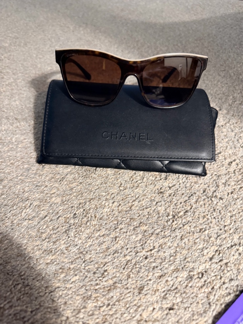 Authentic CHANEL Tortoiseshell Frame Brown Lens Women’s Sunglasses